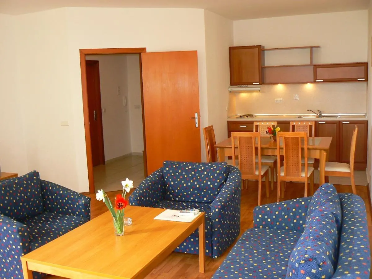 Joya Park Apartments Golden Sands 0*,